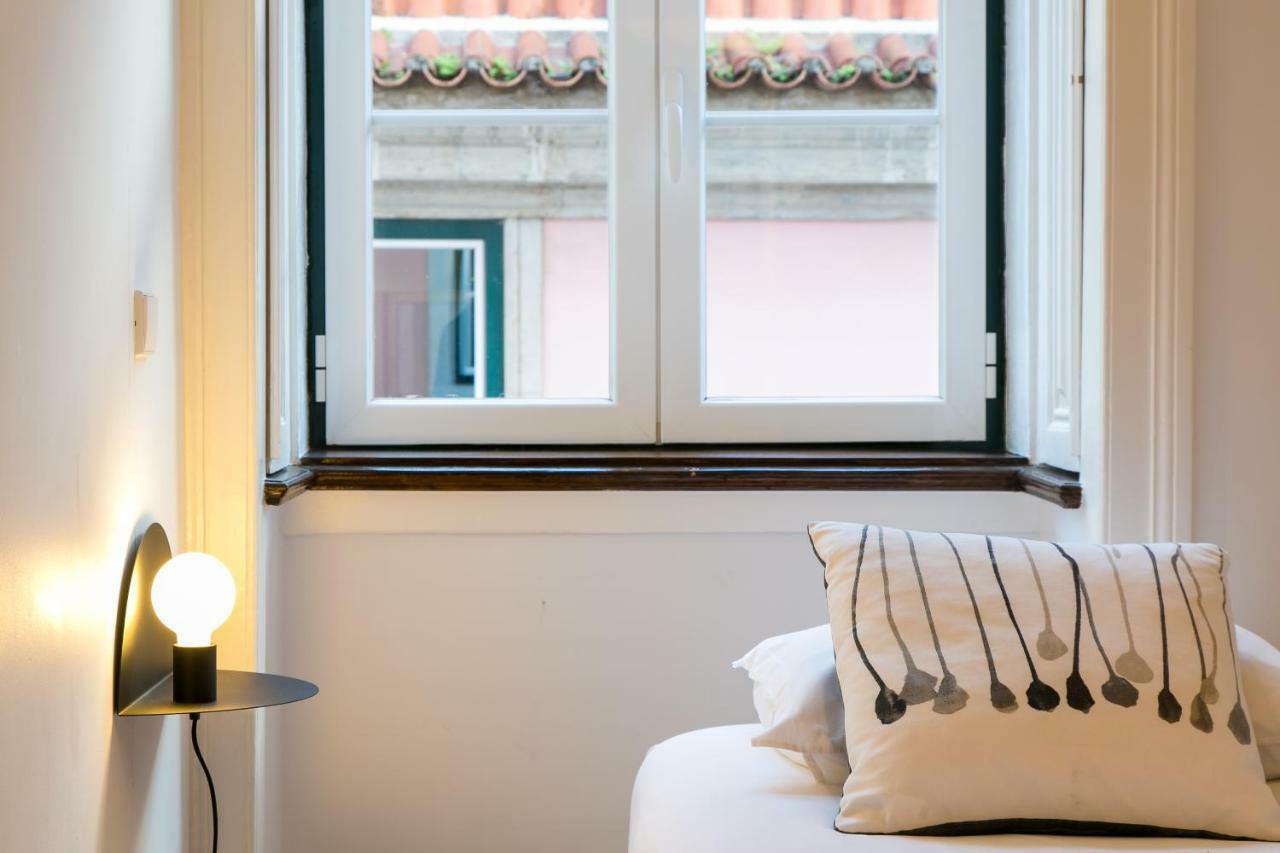 Joivy Splendid 2Br Flat In Bairro Alto, Nearby Luis De Camoes Square Lejlighed Lisboa Eksteriør billede