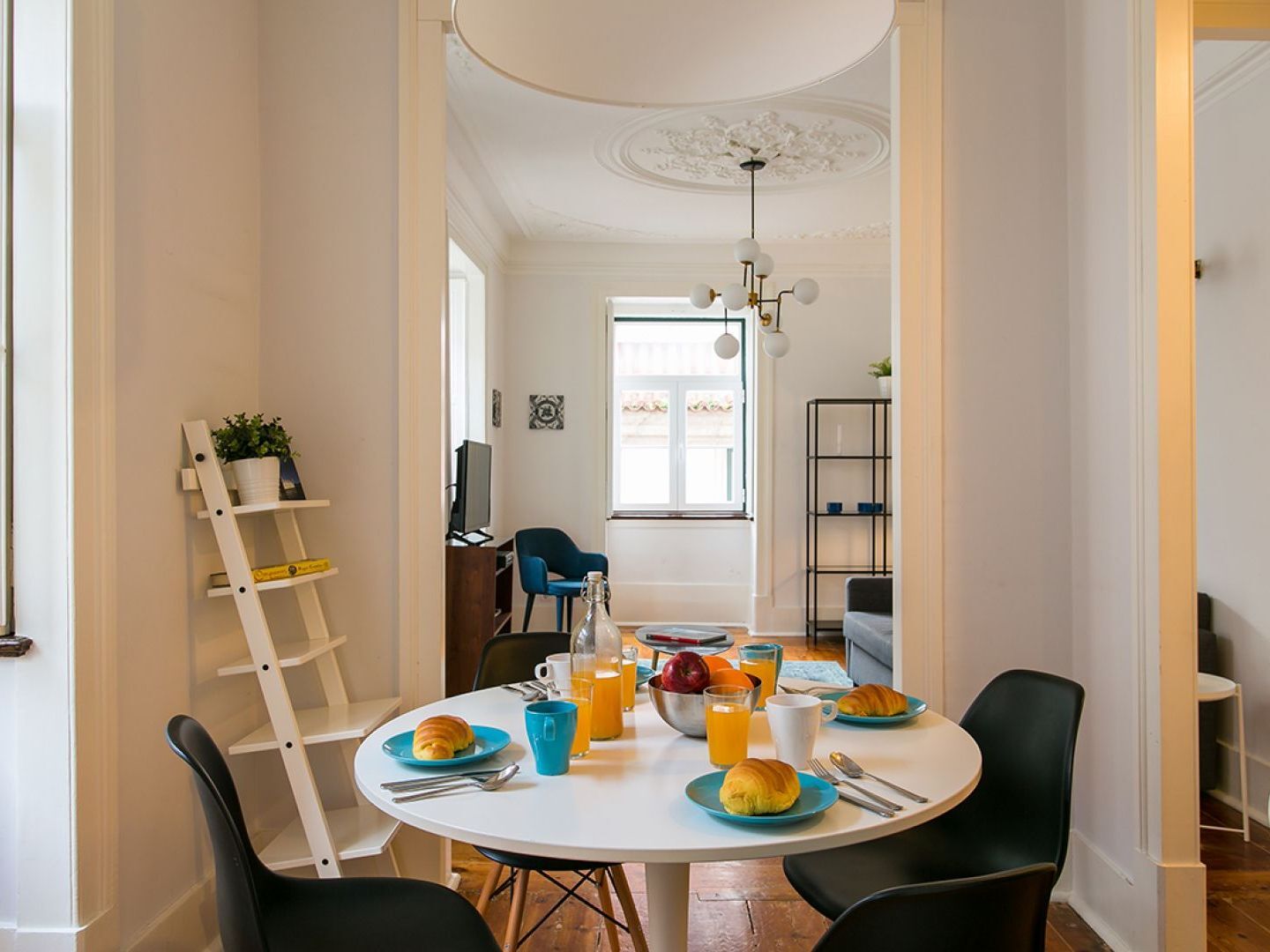 Joivy Splendid 2Br Flat In Bairro Alto, Nearby Luis De Camoes Square Lejlighed Lisboa Eksteriør billede