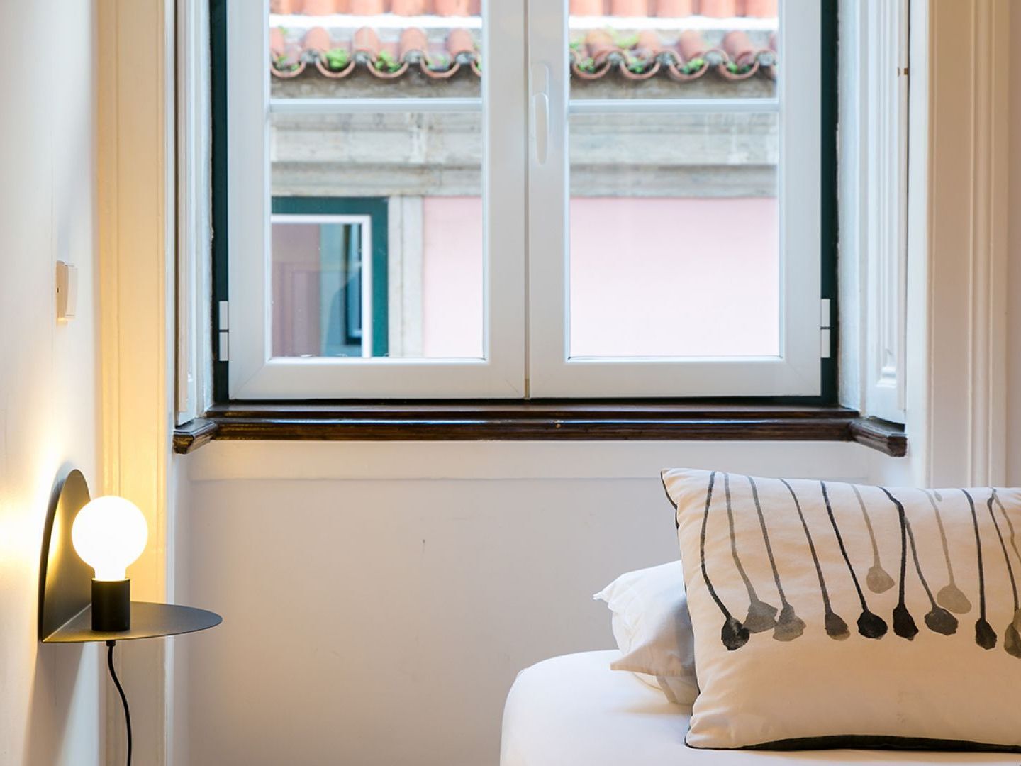Joivy Splendid 2Br Flat In Bairro Alto, Nearby Luis De Camoes Square Lejlighed Lisboa Eksteriør billede